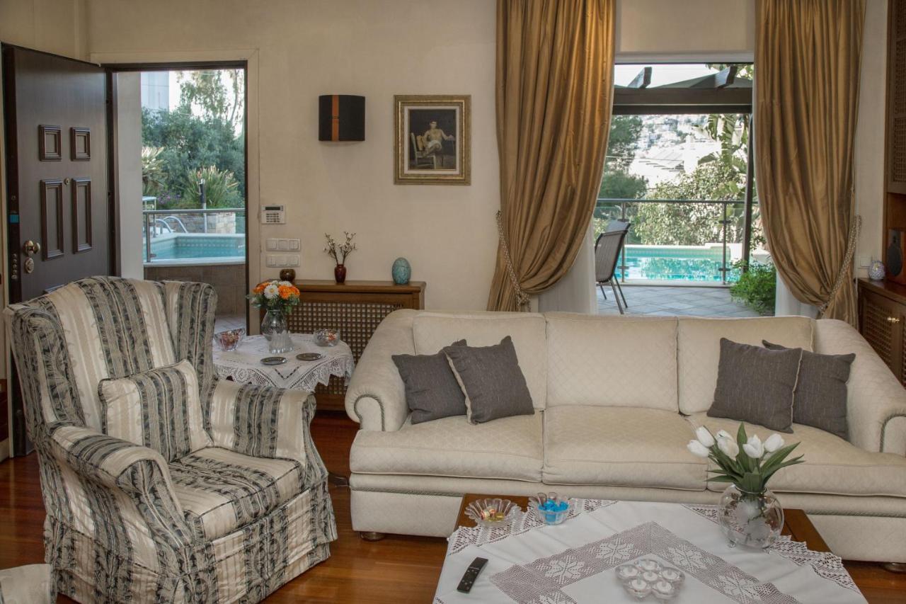 Exceptional In Voula Near The Sea *