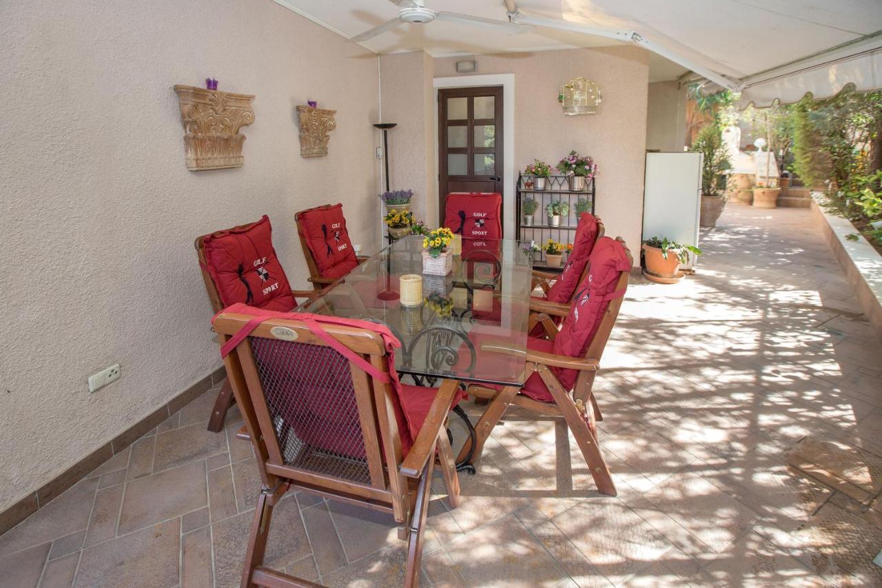 Exceptional In Voula Near The Sea *